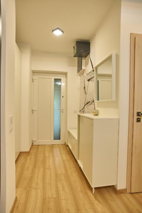 Sunlight Bronze - Szeged Apartment Luaran gambar