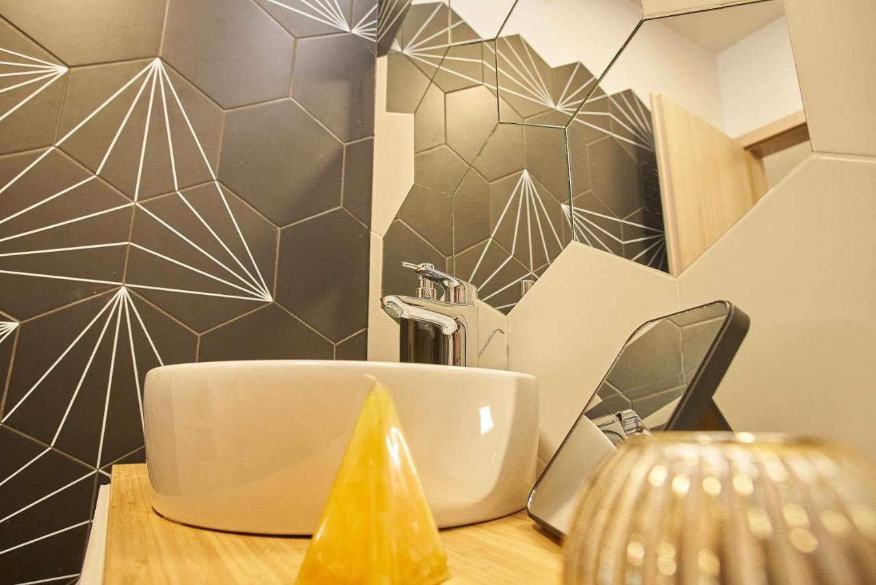 Sunlight Bronze - Szeged Apartment Luaran gambar